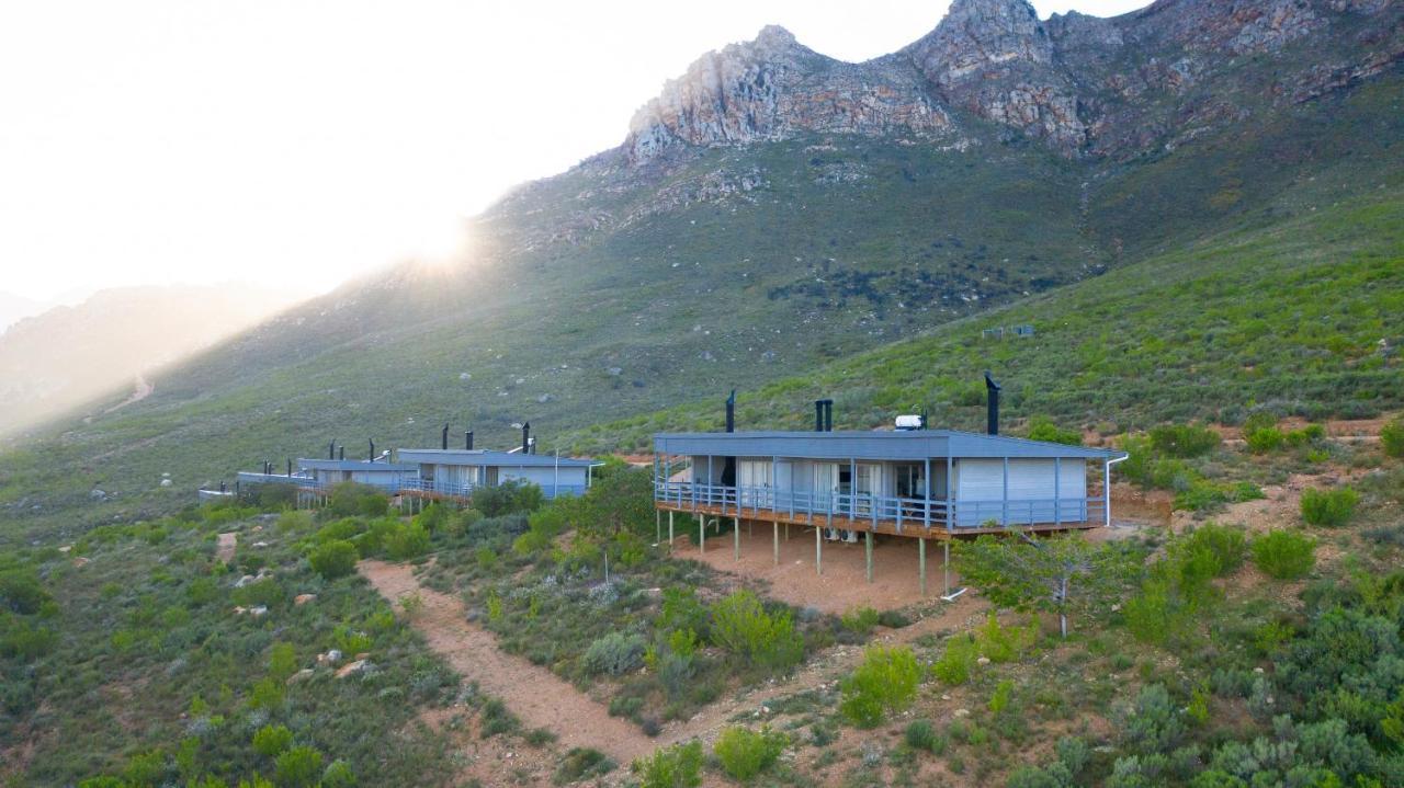 Big Sky Cottages Wolseley Exterior photo